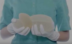Breast Revision Expert | Dr. Shaun Parson Plastic Surgery Scottsdale